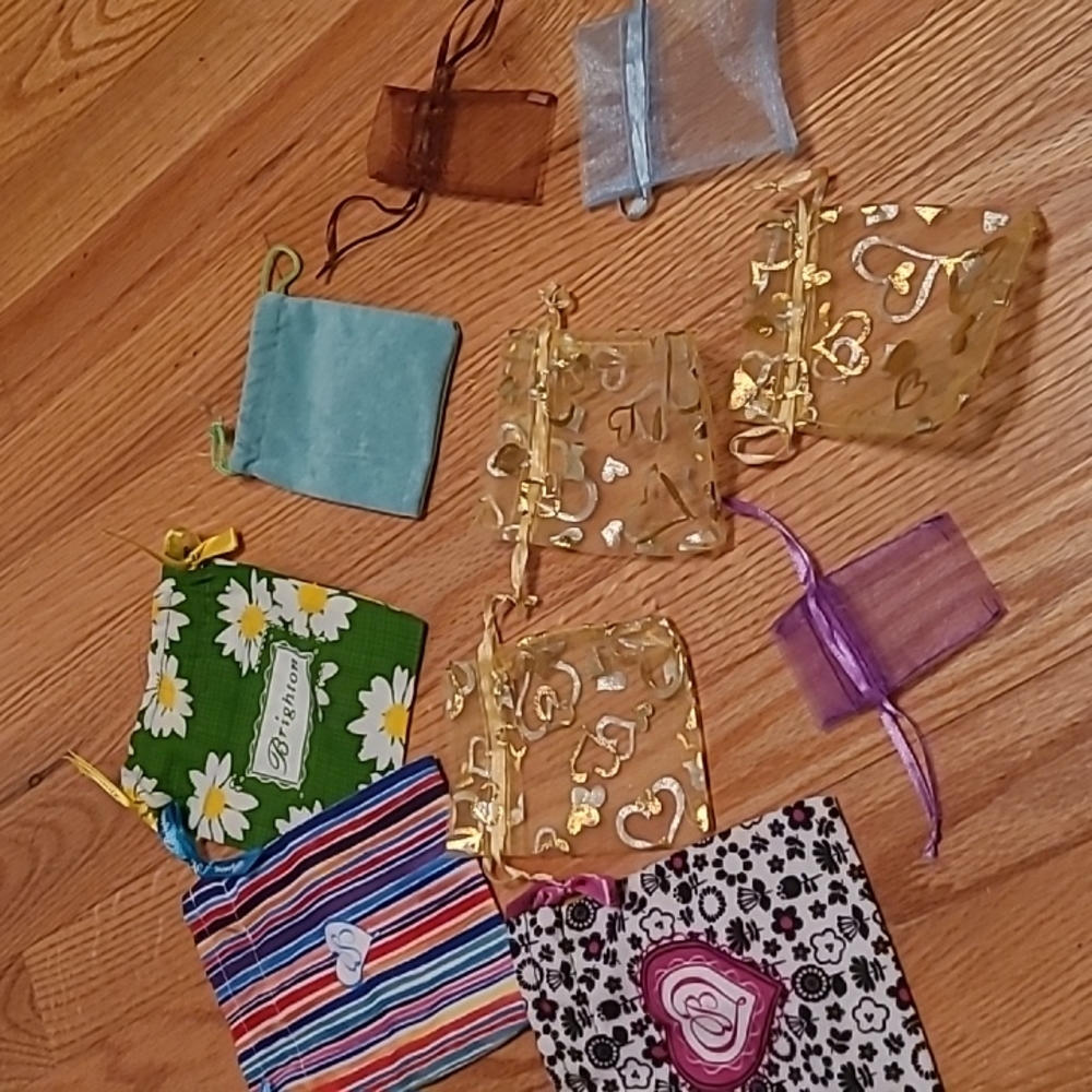 Jewelry boxes and jewelry bags